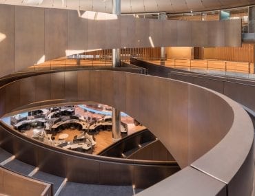 konstrukce-budova-stul-zidle